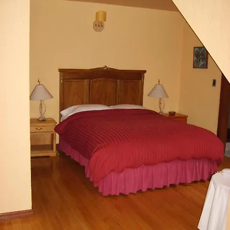 Yan Kee Way Lodge Bungalow Puerto Varas Exterior photo