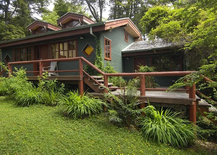 Yan Kee Way Lodge Bungalow